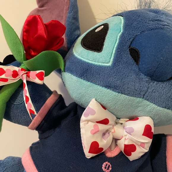 Disney Lilo and Stitch Wedding Valentine’s Day Plush Toy - Picture 5 of 6
